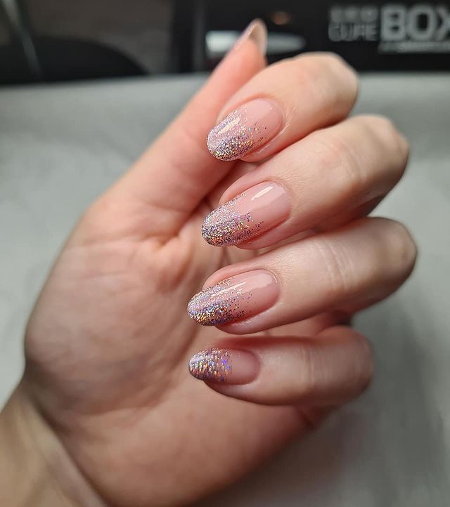 Elegant Glitter Fade Nail Art