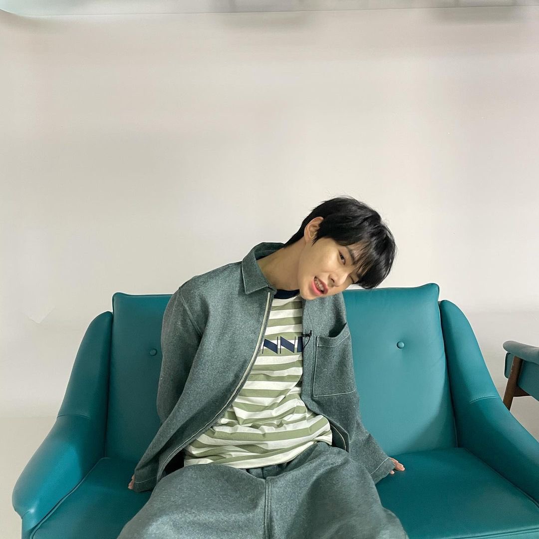 doyoyoyon's tweet photo. ✧ 𝙃𝙖𝙥𝙥𝙮𝘽𝙞𝙧𝙩𝙝𝘿𝙖𝙮 ✧
生まれてきてくれて本当に有難う
アイドルとしても人としても素敵で尊敬できる存在で、そんなドヨンくんを好きになれてとっても幸せ
ドヨンくんにとって素敵ないちねんになりますように🕯
#HappyDoyoungDay
#OurPreciousDoyoungDay
#분명히_더행복할_스물여섯_도영이 https://t.co/ktkaNY2rpw