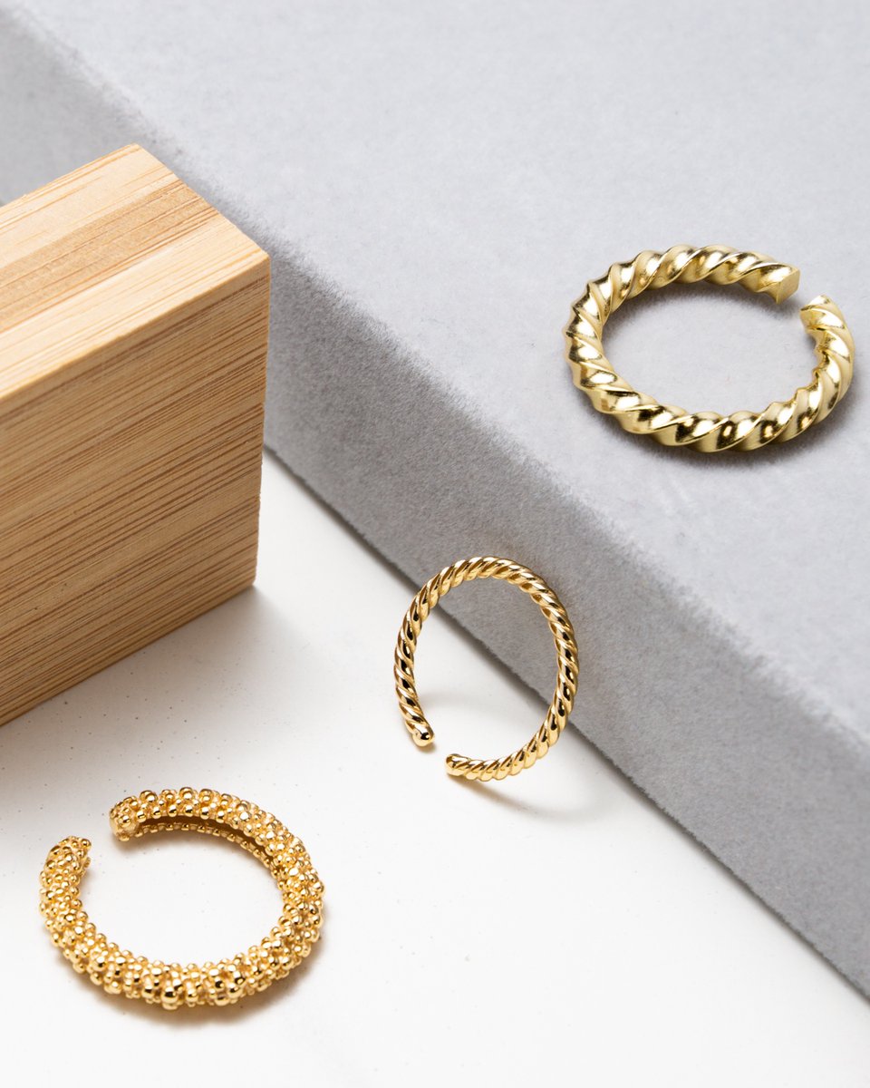KrystalHaus's tweet photo. Have you got your Galentines gifts yet? Adjustable rings are perfect when you're not too sure of someones size! 💍⁣
⁣⁣
💌 Tracked delivery on all UK orders⁣⁣
🛍 Pay Later With Klarna⁣⁣
🔑 Safe &amp; Secure Checkout⁠⁣⁣
⁣
[ Valentines Giveaway Ends Tonight ] https://t.co/5Zl0AyyCC0