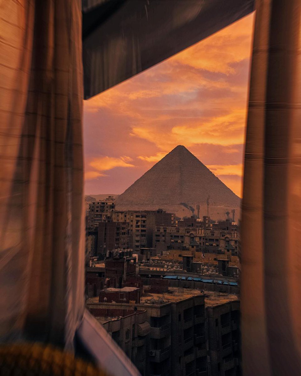 INTERIORPORN1's tweet photo. Egypt will see me soon... https://t.co/YGiaxdGNlW