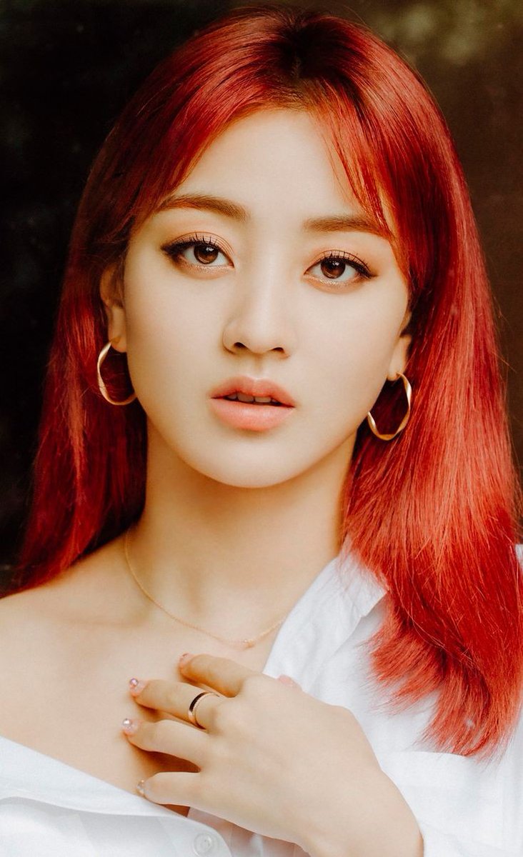 jihyo pics tweet media