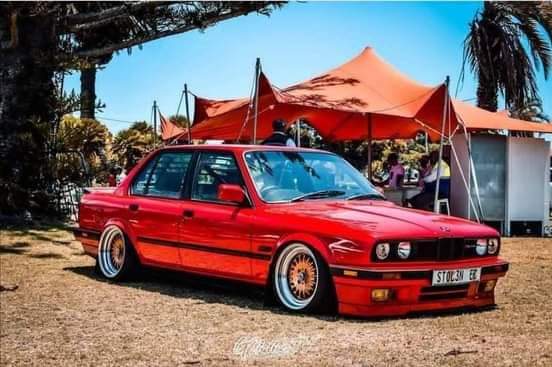 The legendary bmw325is