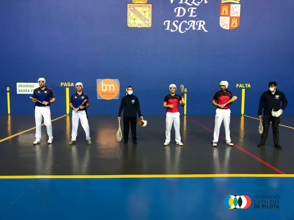 fcpilota's tweet photo. ➡️💪⚾ Victòria del @CNBARCELONA enfront del Club Puertas Bamar en la 4ª Jornada del Campionat d'Espanya de Clubs de Ferramenta de Divisió d'Honor.

✅El conjunt cenebista s'ha imposat tant a paleta cuir com a pala curta.

#Pilota #PilotaViva #FEP36 https://t.co/YRuIX8fwO0