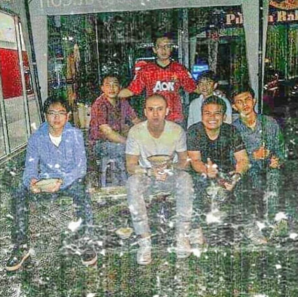 Saya harap 10 tahun lalu terulang kembali, membuat memori baru dan catatan waktu terbaik.