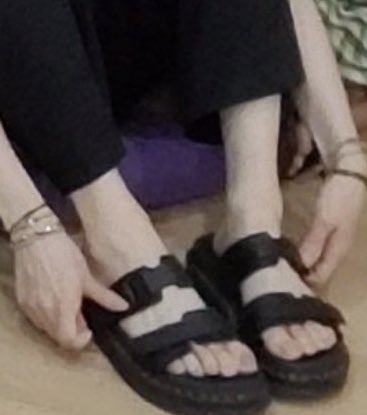 Yoongi ankle thread~for the Victorian in us all