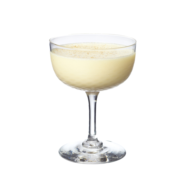 It’s Brandy Alexander Day! With cream, dark &amp; white crème de cacao, this is one smooth recipe: bit.ly/36emPZQ #discerningdrinkers