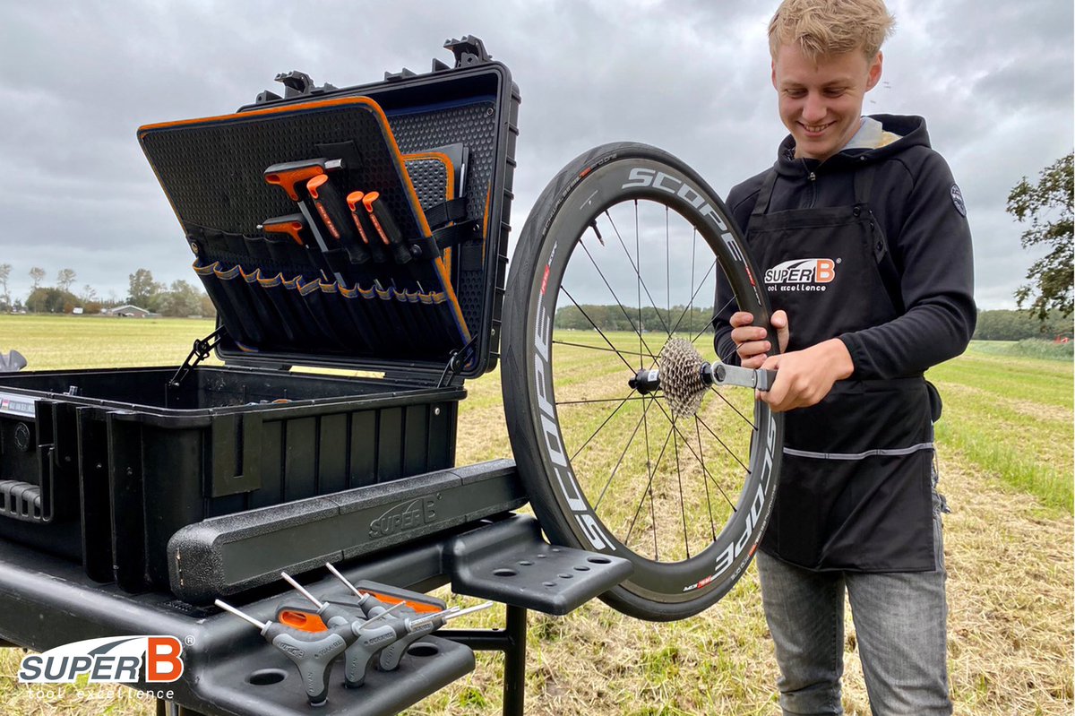 SuperB_biketool's tweet photo. Try maintaining your bike outside this weekend🚲
 
But don’t forget to take Super B with you😏 

#superbtools #superbtool #superbbiketools #superbiketool #superb #superbike #biketools #cyclingrace #cycling #cyclinglife #bikemechanic #bikelife #bikemechaniclife #toolbox #biketool https://t.co/FQBSH6wlQf