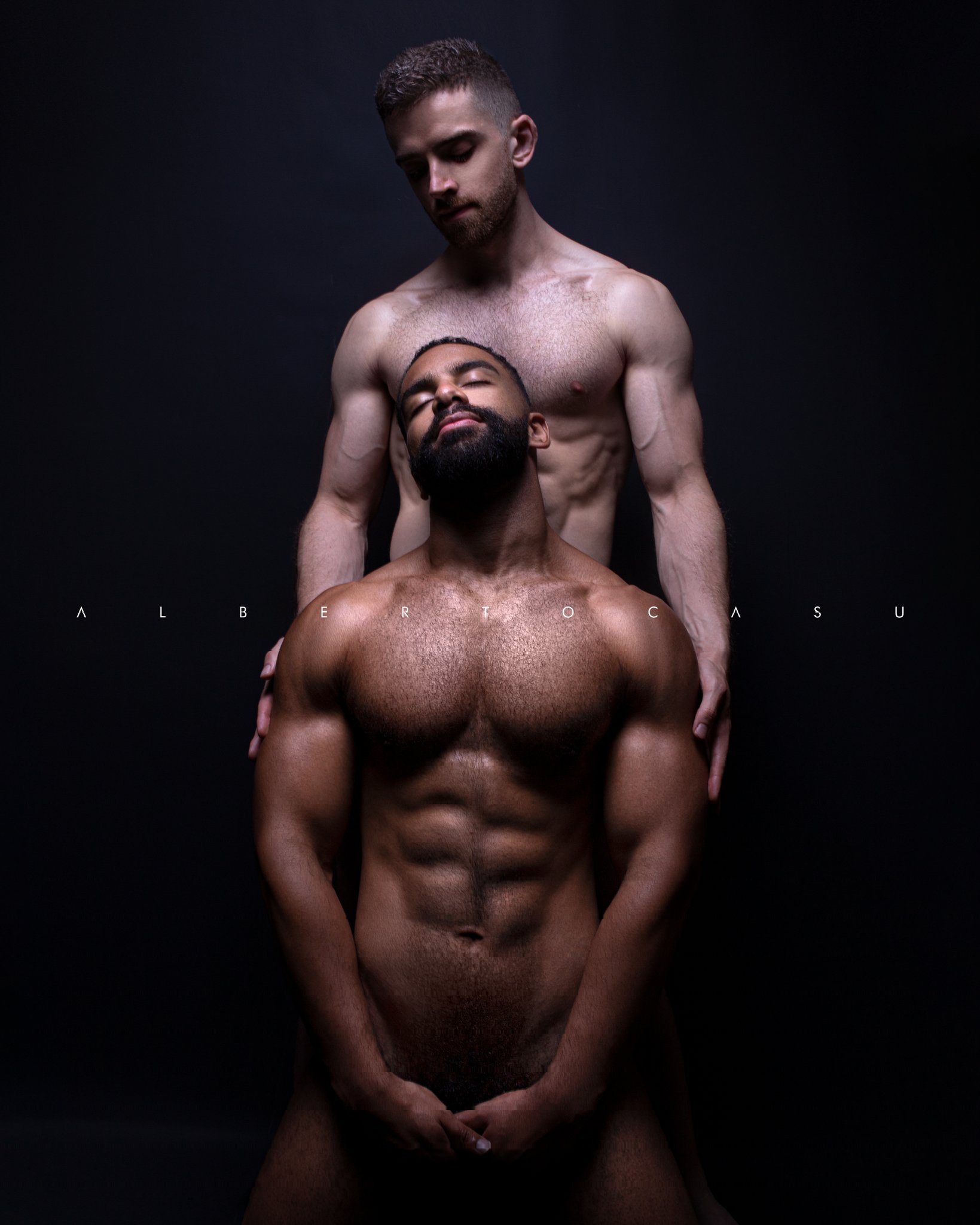 EtEoFs-WMAM9zCI?format=jpg&name=large