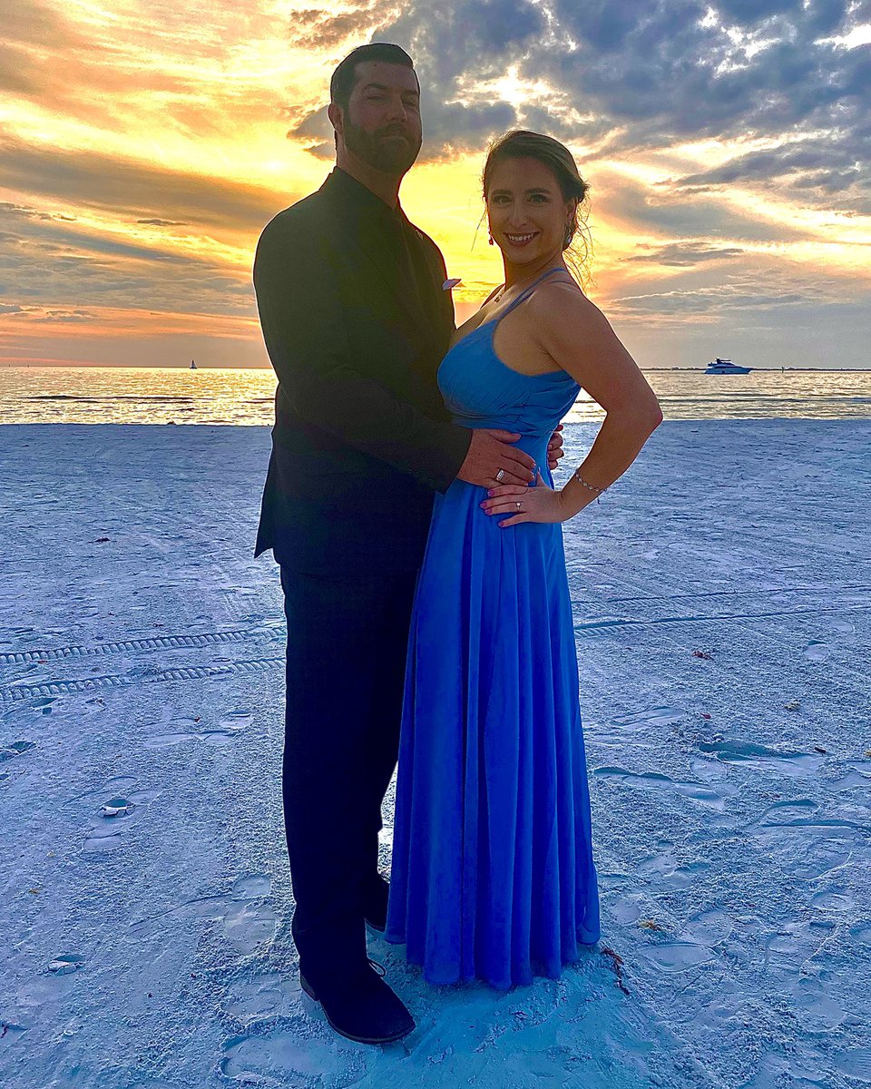 TravelingClarke's tweet photo. Best dressed at any and all events, including weddings. https://t.co/fEQ9ZKMbyV