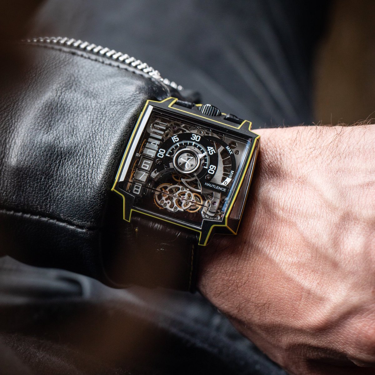 HAUTLENCE tweet media