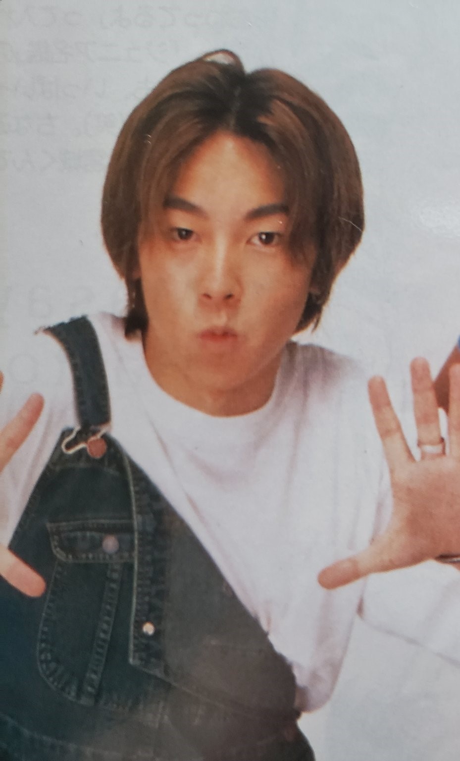 Kinsho 疫病退散祈願 頑張れニッポン 負けるなニッポン お誕生日おめでとう 2月1日 主な男性著名人 その１ 吉沢亮 27歳 俳優 屋良朝幸 38歳 俳優 布袋寅泰 59歳 歌手 中村雅俊 70歳 俳優 歌手 T Co Rjutpy8itf Twitter