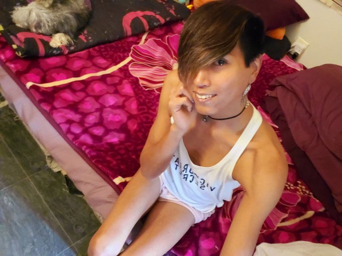 I ? Cuddles 
@tvbunni #thesissyinstitute #trans 
#mtof #sissy #m2f #sissyfordaddy #ladyboy #top #transformation