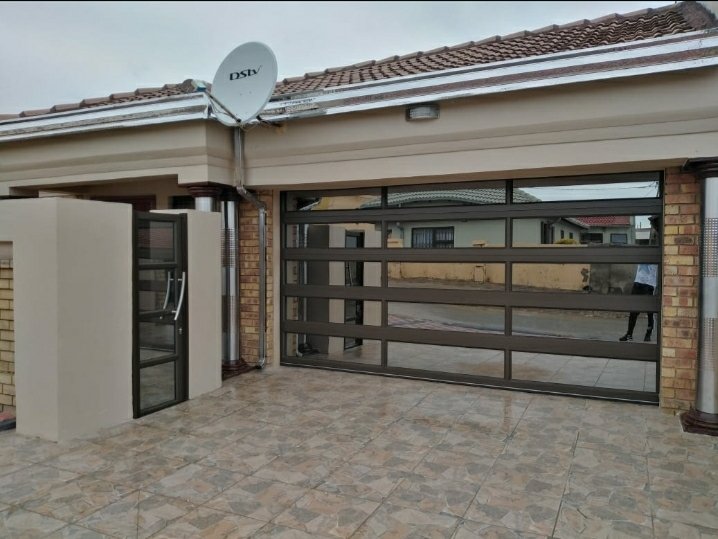 att_lu's tweet photo. Aluminum, glass, palisade, balustrades we here for you.
https://t.co/iws5LMlGZY 
#DateMyFamily
#RIPMadisha 
#NoWalletChallenge https://t.co/D8HHNrxeEw