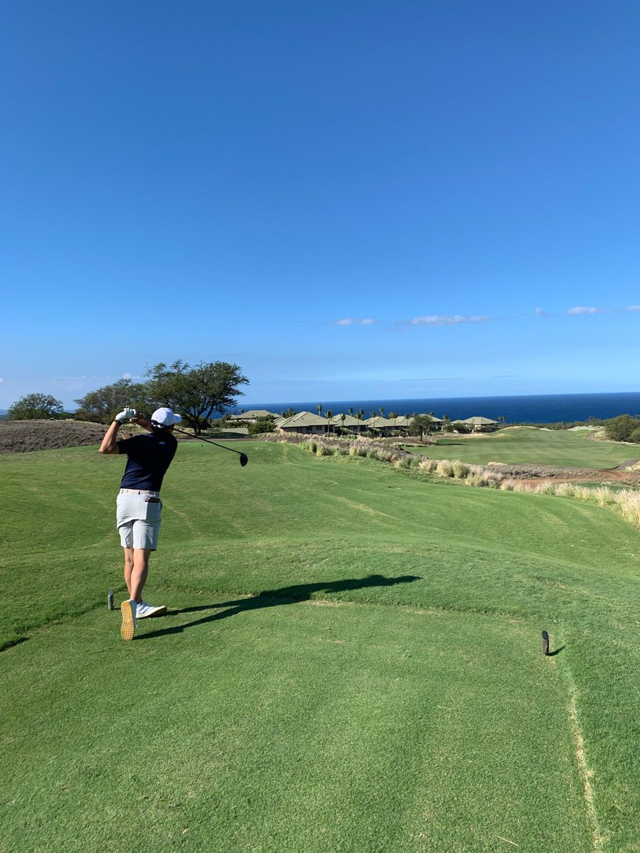 GTGolf's tweet image. Good afternoon from the Big Island! #hapuna #TogetherWeSwarm