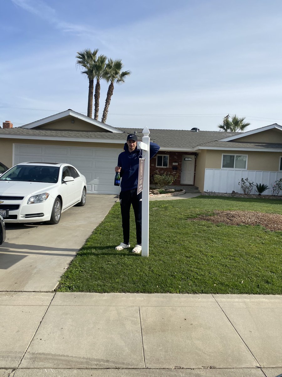 Zach Smith tweet media