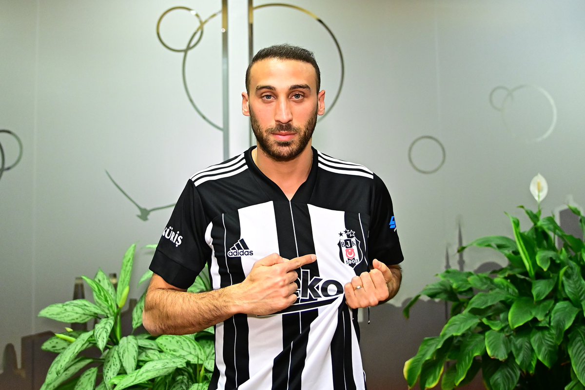 Legend_Eagles's tweet photo. Yuvana hoş geldin @CenkTosun_ https://t.co/splN6X9Zci