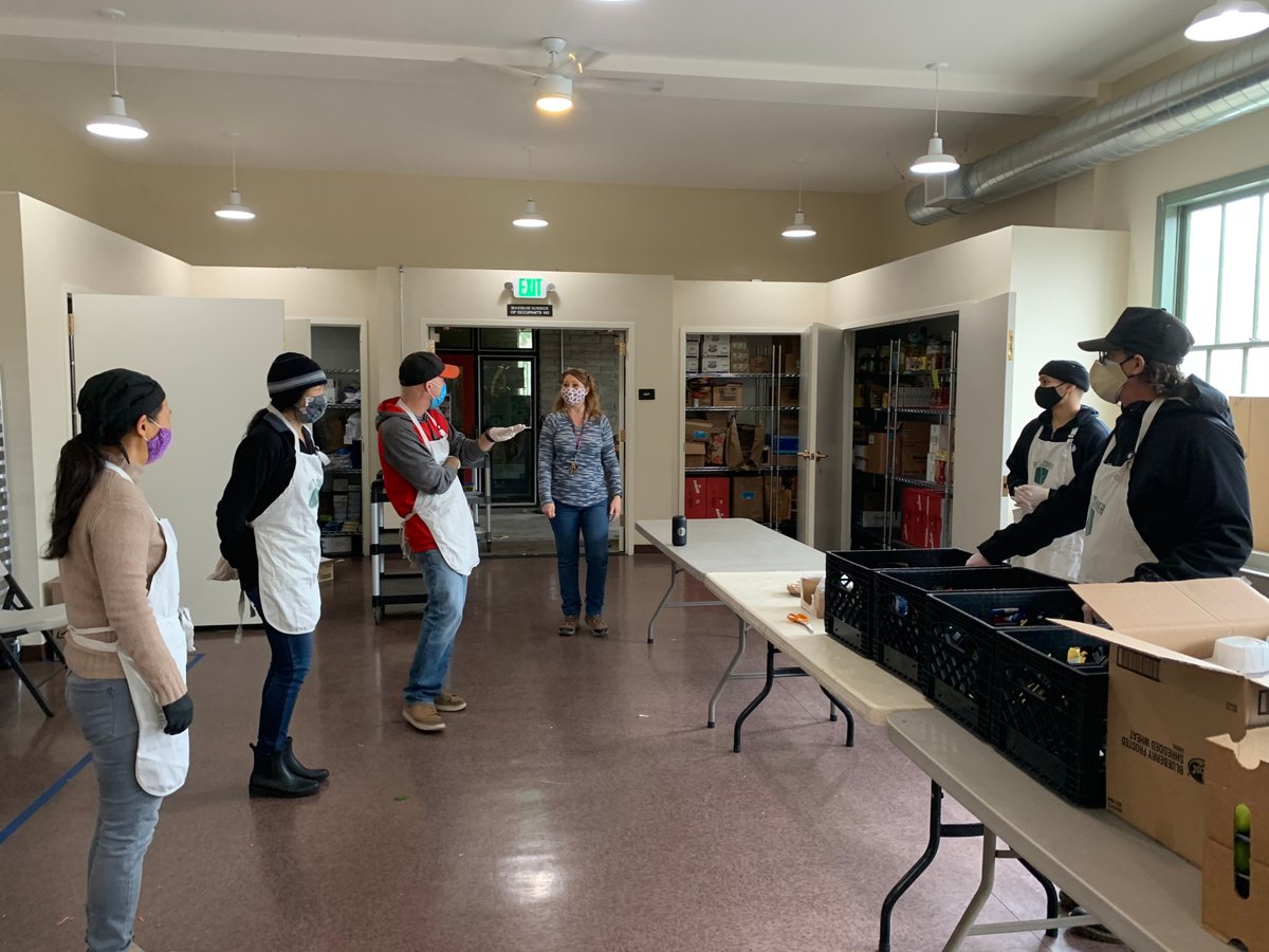 hwcommunity's tweet photo. Last Wednesday Highway volunteered at Hope's Corner, our local soup kitchen and had the honor of serving it's 100,000th meal! If you'd like to find out more about Hope's Corner or volunteer head to https://t.co/gTO114697d #thehighwaycommunity https://t.co/nfn9NDHBC9