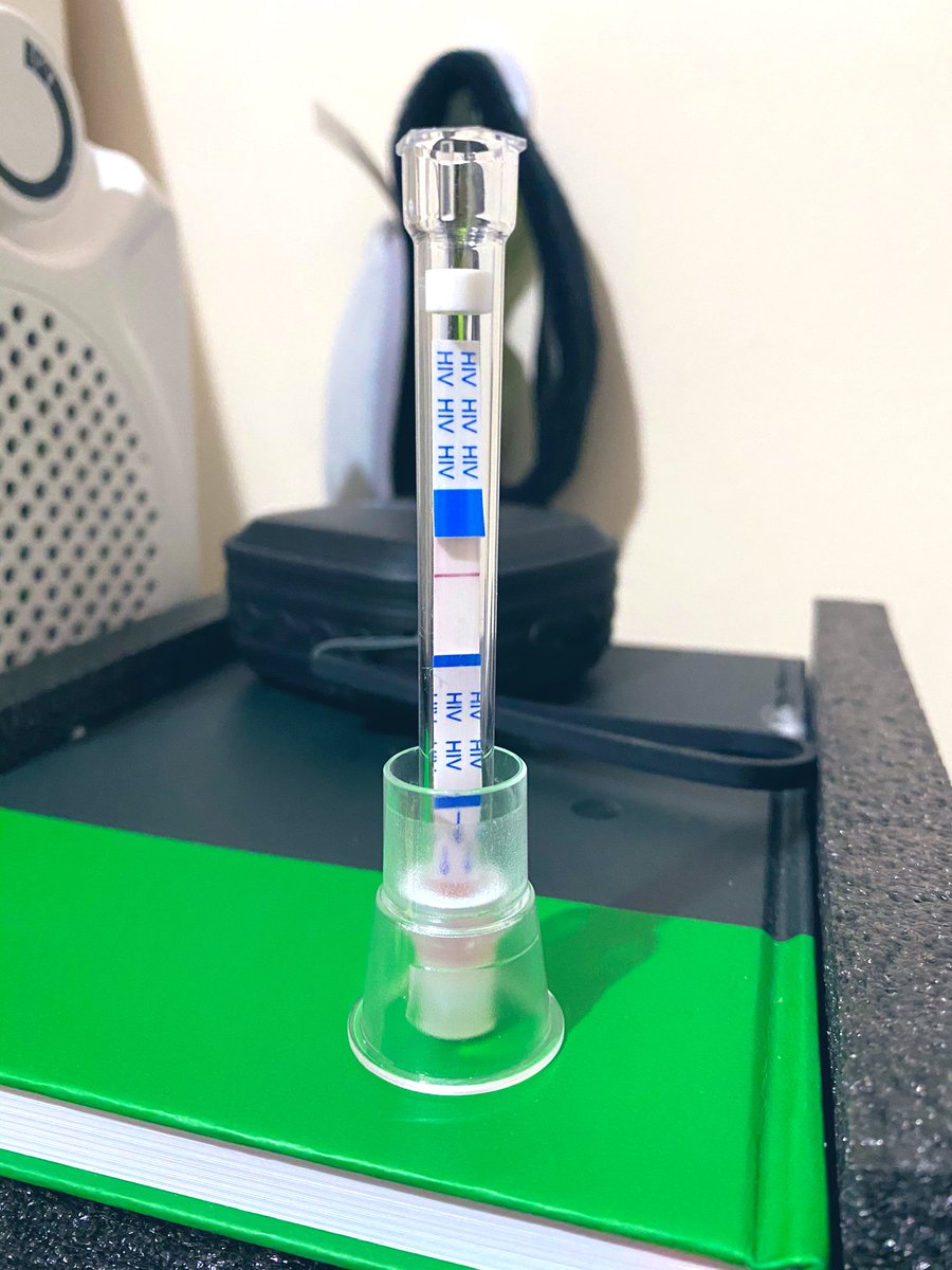 imyouraries's tweet photo. So I did this self HIV test at home. Pretty easy to use and not to mention it’s free. https://t.co/WjQz4oYFoE