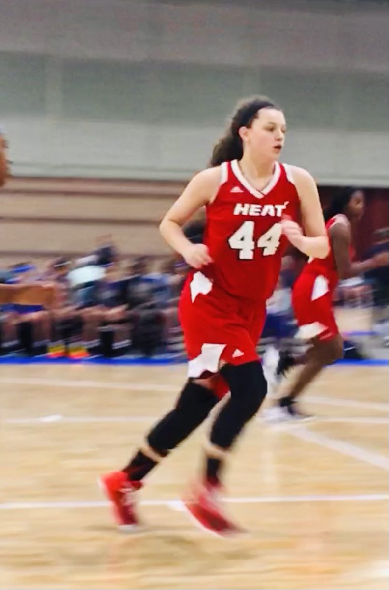 a_ahern_'s tweet photo. I’m more than excited to announce that I have committed to Ramapo College of New Jersey! I wouldn’t be in this position without all of the support I’ve gotten over the years. Go Roadrunners! @RCNJWBB @HeatMid @CHWestAthletics @BuilderOfBeasts https://t.co/3jldyFWdLK