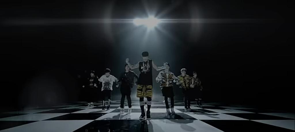 DhivyaPreethi4's tweet photo. #TeamBlueSky #IndianStreamingBattle #IndianStreamBattle #tamilnadubts #southindianbtsarmy #btstamilarmy @BTS_twt https://t.co/aaHFL2Kdm5