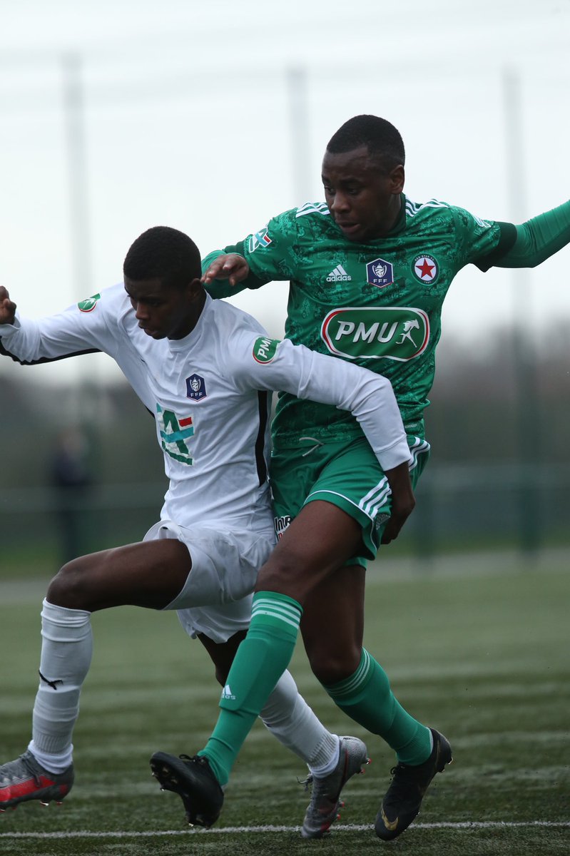 🚨 EQUIPE FANION 🚨

📸 Revivez quelques moments de la rencontre face au <a href="/RedStarFC/">Red Star FC ✪</a> en Coupe de France de Football !

😊 Un grand MERCI à Franck LAVIS pour sa gentillesse et les magnifiques photos qui serviront de souvenirs !

#LeMéeSF #CoupeDeFranceDeFootball