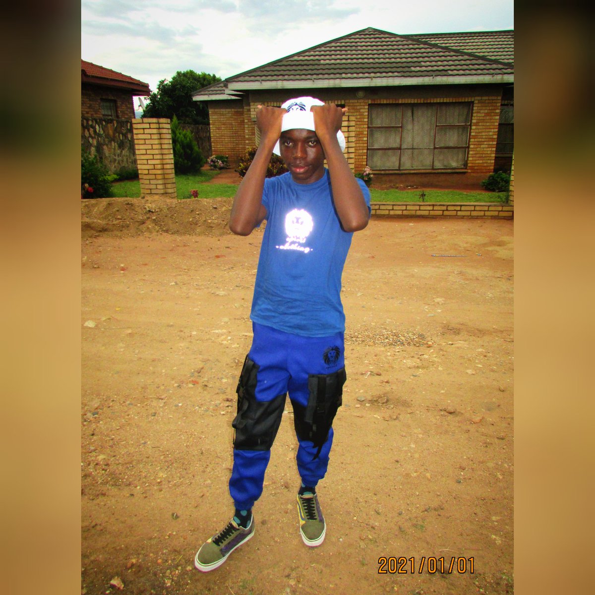 SpiritClothing2's tweet photo. Spirit Clothing is a clothing brand based at Daveyton. We supply with quality headwear and apparel. We deliver nationwide.

For enquiries, call or WhatsApp: 067 757 9907

You can also tap on the link below to view our catalogue and ask for more information
https://t.co/Hhagf6T7Mq https://t.co/dAcKNYXID4