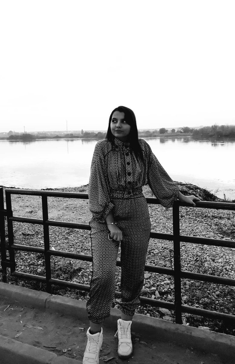 rabiaanuuur's tweet photo. #elifbereket #KazaDeğilCinayet Elif için adalet istiyoruz! Daha 17 yaşında hayalleri olan bir kız hayatını  ‘kaza’ adı altında bir cinayette kaybetti. #elificinadalet #elifbereket https://t.co/WnZm7mxbwD
