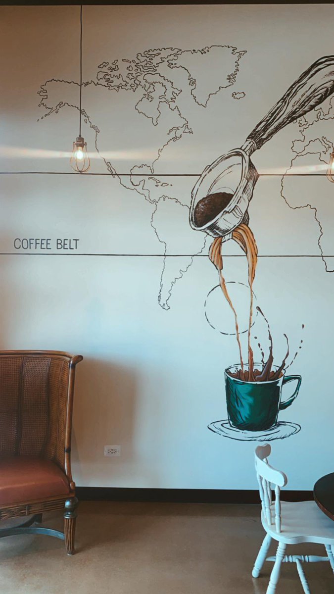 majesticdisordr's tweet photo. Deliciously innovative, @yogiscafe59 in Naperville not only serves up a dope brew, but is the only cafe in IL using pistachio milk, made by @tachepistachio which contains no added oil. So there’s no foam when steamed leaving a healthy velvety texture https://t.co/qYFxXH2fmb https://t.co/nn5f8Ms2EY