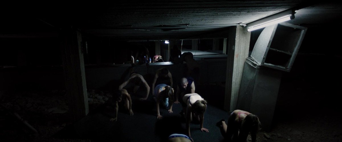thefilmagazine's tweet photo. 4 Perfect Shots - Raw (2016)
Dir: #JuliaDucournau
DoP: #RubenImpens
#RawMovie #Raw2016 #GaranceMarillier #EllaRumpf https://t.co/0wk5O0kSHA