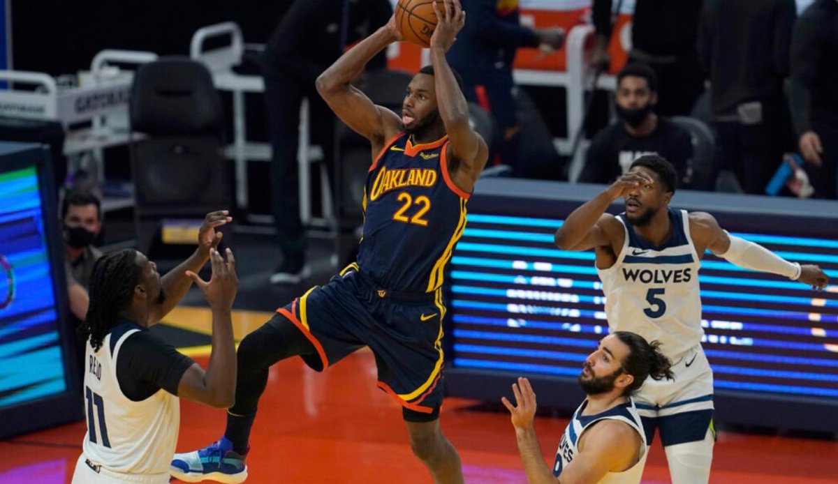 ThompsonScribe's tweet photo. #SundayRandomness A mea culpa to Joe Lacob, some memories of Sekou Smith, and more
https://t.co/qhfxdZjVpQ https://t.co/yBcrwVnBuz