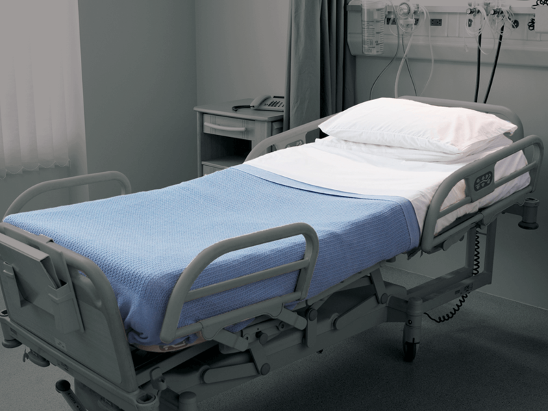 6/ another factor is patient and family experience.many older adults have issues with transportation and scheduling to get the medical attention they need in current facilities.and then there's comfort: would you honestly rather be in your own bed, or one of these all day?