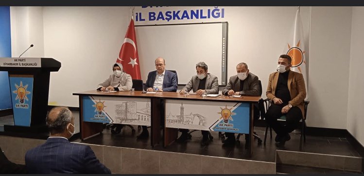KadirhamidiK's tweet photo. 17 Şubat günü yapılacak olan İl kongremiz öncesi,İlçe Başkanlarımız ile değerlendirme toplantısı yaptık. https://t.co/AZdK4DPfcH