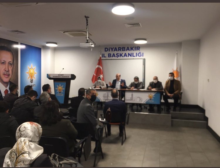 KadirhamidiK's tweet photo. 17 Şubat günü yapılacak olan İl kongremiz öncesi,İlçe Başkanlarımız ile değerlendirme toplantısı yaptık. https://t.co/AZdK4DPfcH