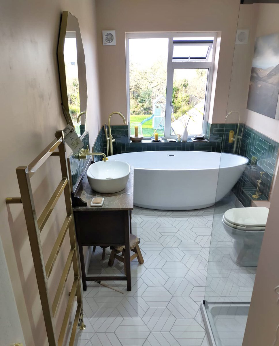 info_eph's tweet image. Recently completed bathroom in Ely 🚿