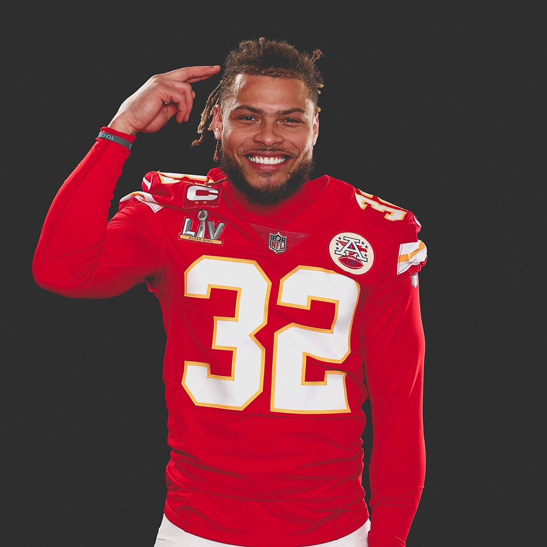Chiefs's tweet photo. Ready for the big game. https://t.co/ALzQPK0DCp