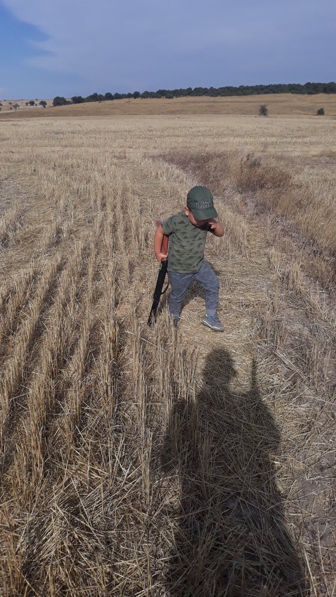 Big_Hunter3's tweet photo. Avcılık çocuk yaşta başlar, mezarda biter.
#yabandabizimvatandabizim

@RTErdogan
@bekirpakdemirli
@FatihMetintr
@IsmailUzmez42
@mehmetmus https://t.co/FRgaGhJbxJ