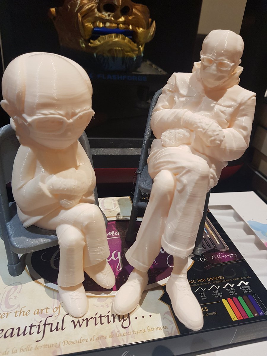 EnochRootDreams's tweet photo. #GIVEAWAY!
2 X #3DPrinted models...would you like a little #InaugurationBernie in your life? These two have been chilling around my printer but now need a good home...to enter like, retweet, post a comment if you would prefer the original or cartoon Bernie https://t.co/wMMjd2xVkb