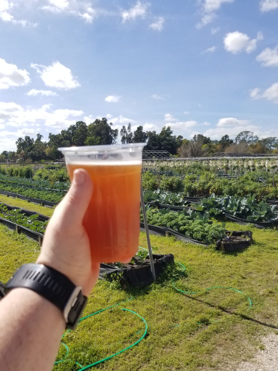 beer_around's tweet photo. The Honey Ale was the winner as well as the atmosphere. Will be back to feed Henry the Cow and to try more from their micro brews. @SWFLAleTrail #craftbeer #flcraftbeer #flbeer #ipettedacow #moo https://t.co/URbnigv3FG
