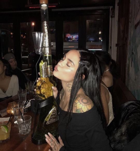 random pictures of Kehlani that im in love with: a needed thread