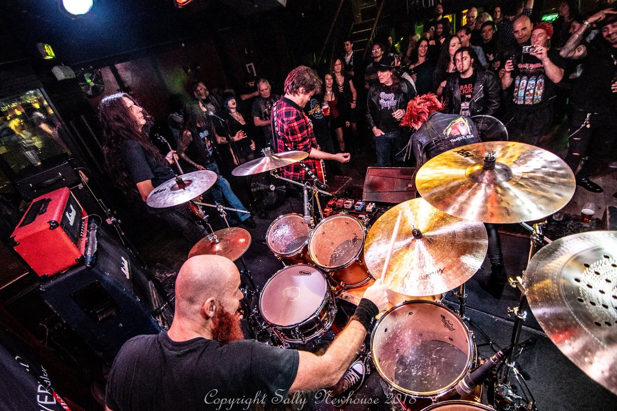 MetalworksRock's tweet photo. *Announcement We aren't holding an FB Livestream tonight, BUT we have an important message for you attached tonight's #QuarantineWorks premiere. Visit the page 8pm listen to the message, enjoy & please share #classicrock #HeavyMetal #CamdenRocks @worldsendcamden @Theblack_heart https://t.co/vIe4naOEu4