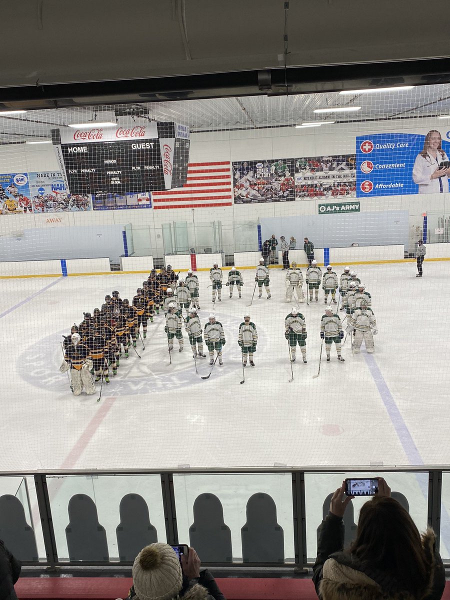 FeehanAthletics's tweet photo. @FeehanHockey ties 2-2 with @FenwickPuck. Hard fought game for AJ! Post game both teams formed a 10 and prayed! #PrayersForAJ #GoShamrocks #AJsArmy https://t.co/pyFKd5mnCQ