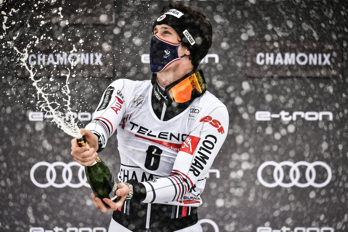 📺 Ce Dimanche nous aurons le plaisir d'avoir de prestigieux invités en direct avec nous ! 👔

📲 Christophe Pélissier après le gros coup de Lorient face au PSG ⚽️

📲 Clément Noël après sa victoire à Chamonix ⛷️

📲 Guillaume Gille qui reviendra sur le parcours des Bleus 🤾