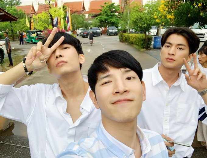 SunfIowerGulf's tweet photo. The best trio there is 💗💗 https://t.co/qcCz8Yjlux