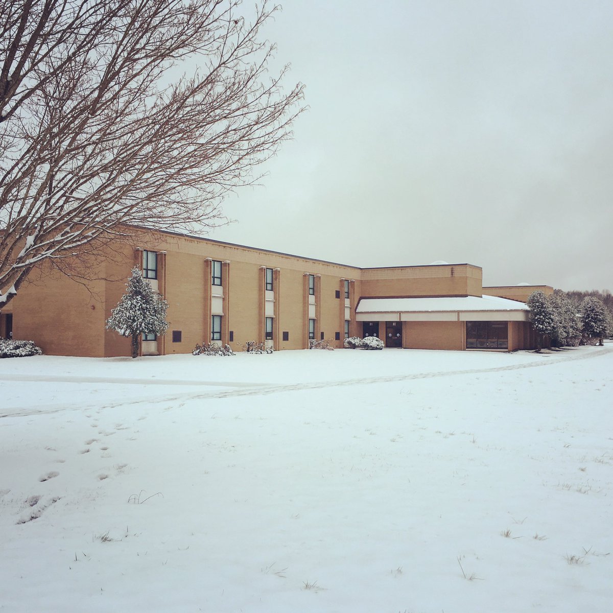Happy snow day, Atlee! Have fun, be safe and we will see you back in Raider Nation on Wednesday for the start of second semester! 💙🖤