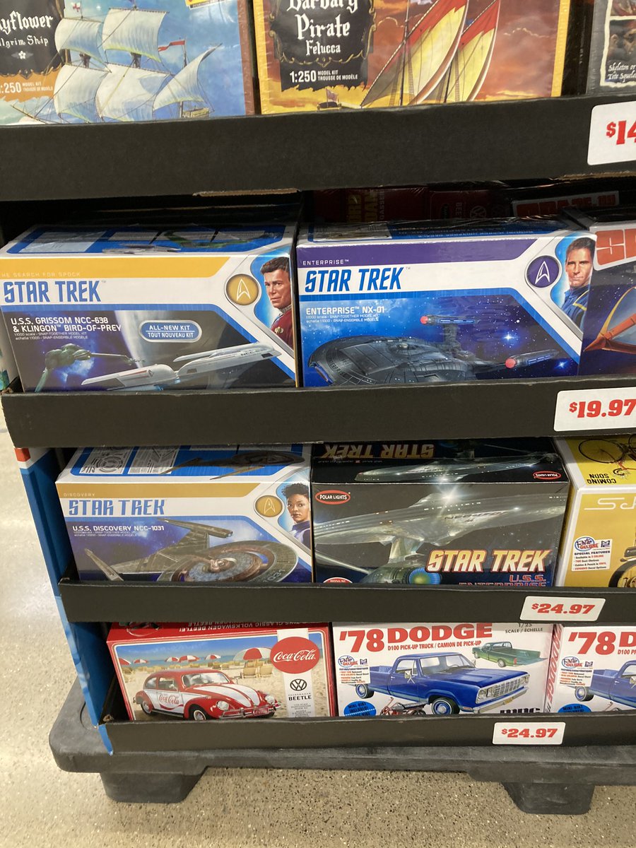 starbroken1980's tweet photo. I might have purchased a model today #WhatSelfControl #pandemicFun #geekAF #StarTrek https://t.co/urdhaIfLxJ