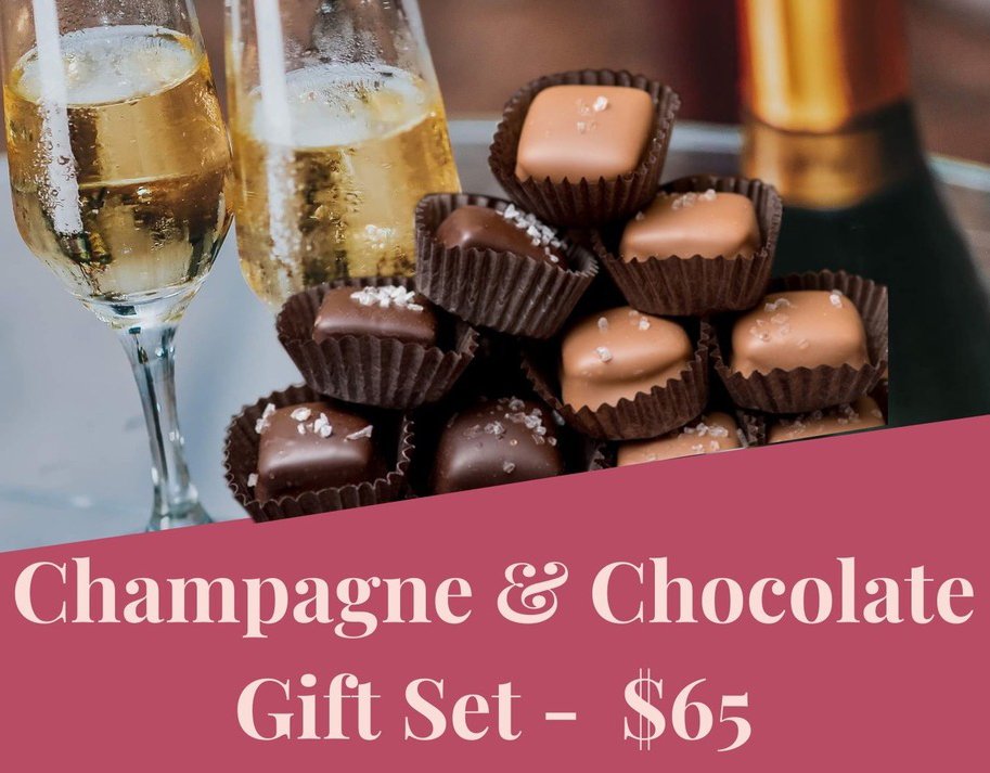 NeedhamHistory's tweet image. Our 2021 fundraiser is socially-distanced, safe and delicious. For your donation of $65, you will receive a champagne &amp;amp; chocolates gift set, beautifully wrapped to give, or to keep for yourself! 
Deadline to donate: February 4.
needhamhistory.org/cc-gift-set/
