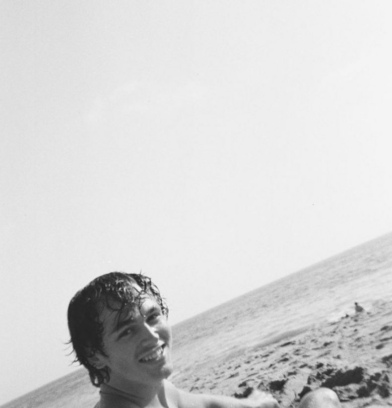 jonah marais as otters: a thread ♡