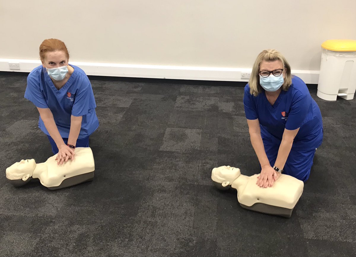 Will update with pics of the full and brilliant team led by <a href="/FionaSuthers/">Fiona Suthers</a> later in the week but some people will be amused to see us from todays vaccinator training 💉30 years since we set both up CPR training at Mdx 🤣<a href="/MiddlesexUni/">Middlesex University</a> <a href="/sinead_mehigan/">Sinead Mehigan</a> <a href="/JanWills18/">Jan Williams 💙</a> <a href="/cfitzsimonsmdx1/">Carmel Fitzsimons Giblin</a>