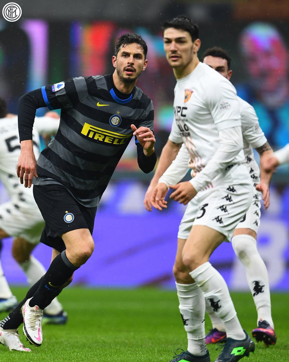 Inter_br's tweet photo. Nos 4 a 0 de ontem, o Benevento não deu um chute sequer ao nosso gol. SOLIDEZ 🚧💪
#InterBenevento #FORZAINTER https://t.co/yETksHpzX3