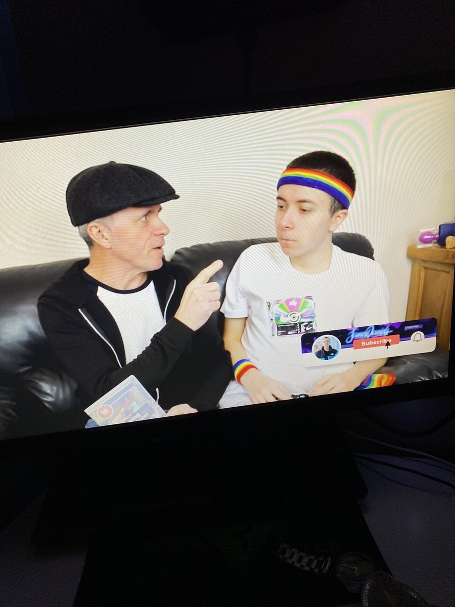sdrak_3's tweet photo. @ItsJamesDan loving the new vid https://t.co/QFHAmoRP1Y